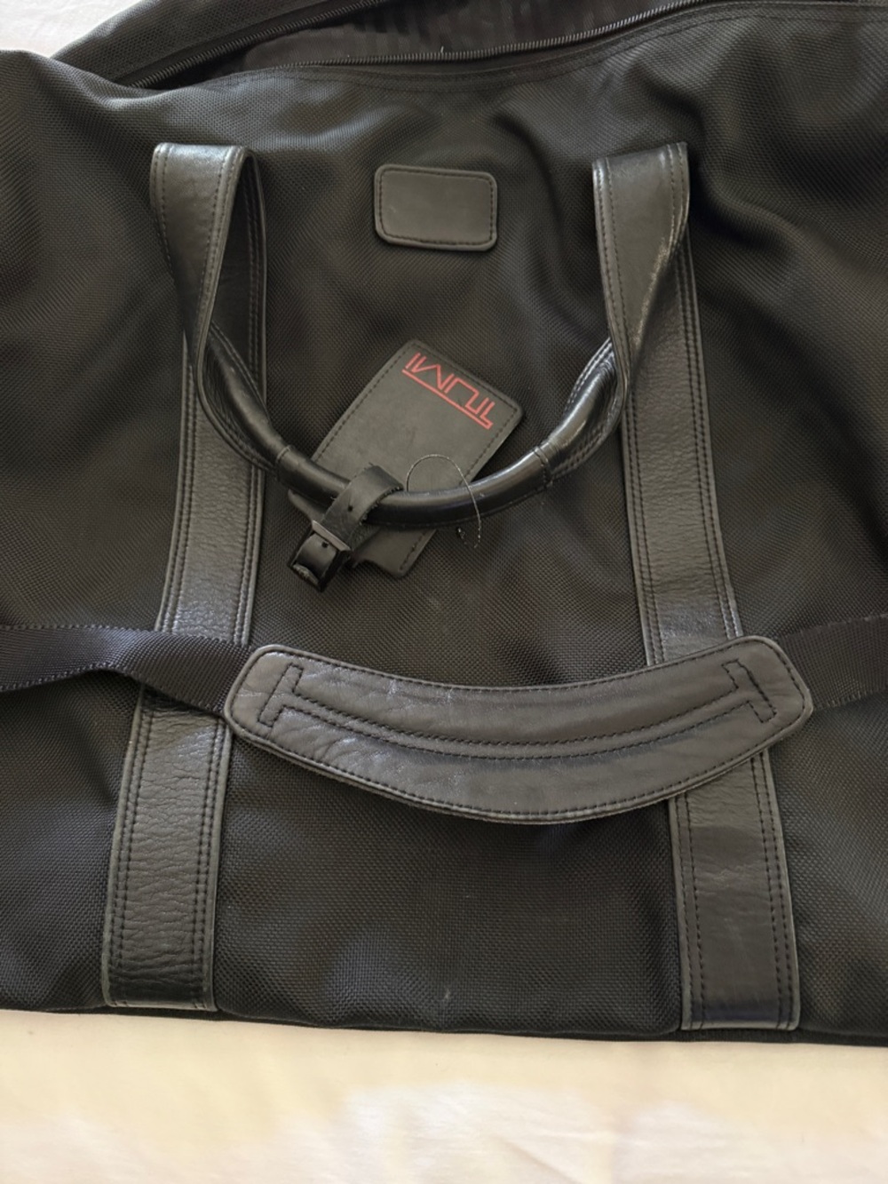 Tumi Black carry On or Weekend Bag with Leather Trim - Picture 13 of 13